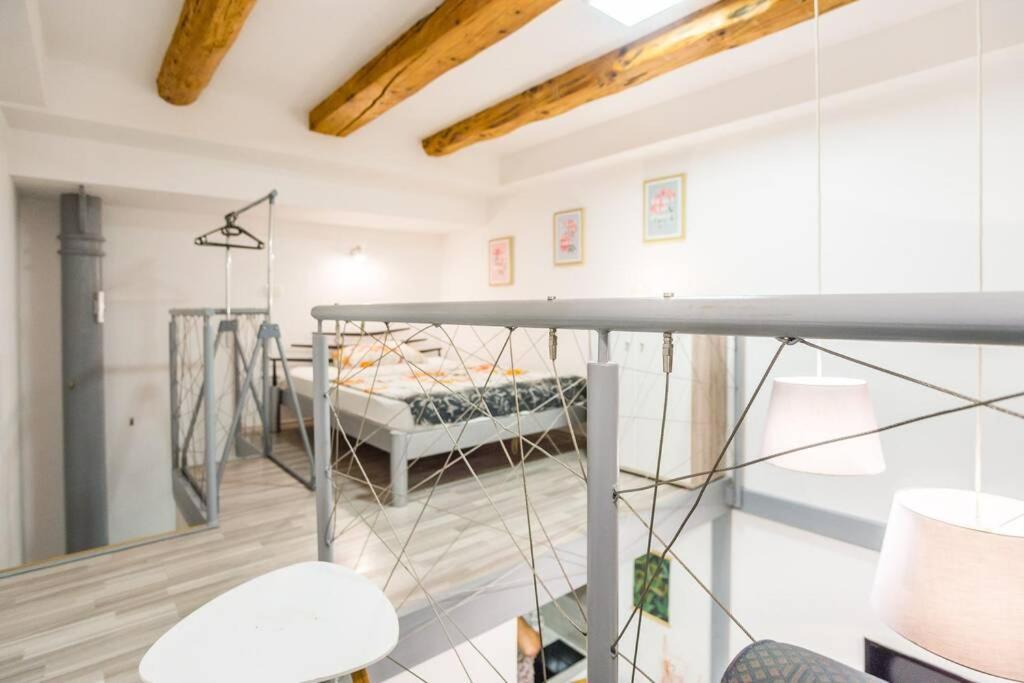 Apartma N'Poznam Tobacna Ljubljana Exterior photo
